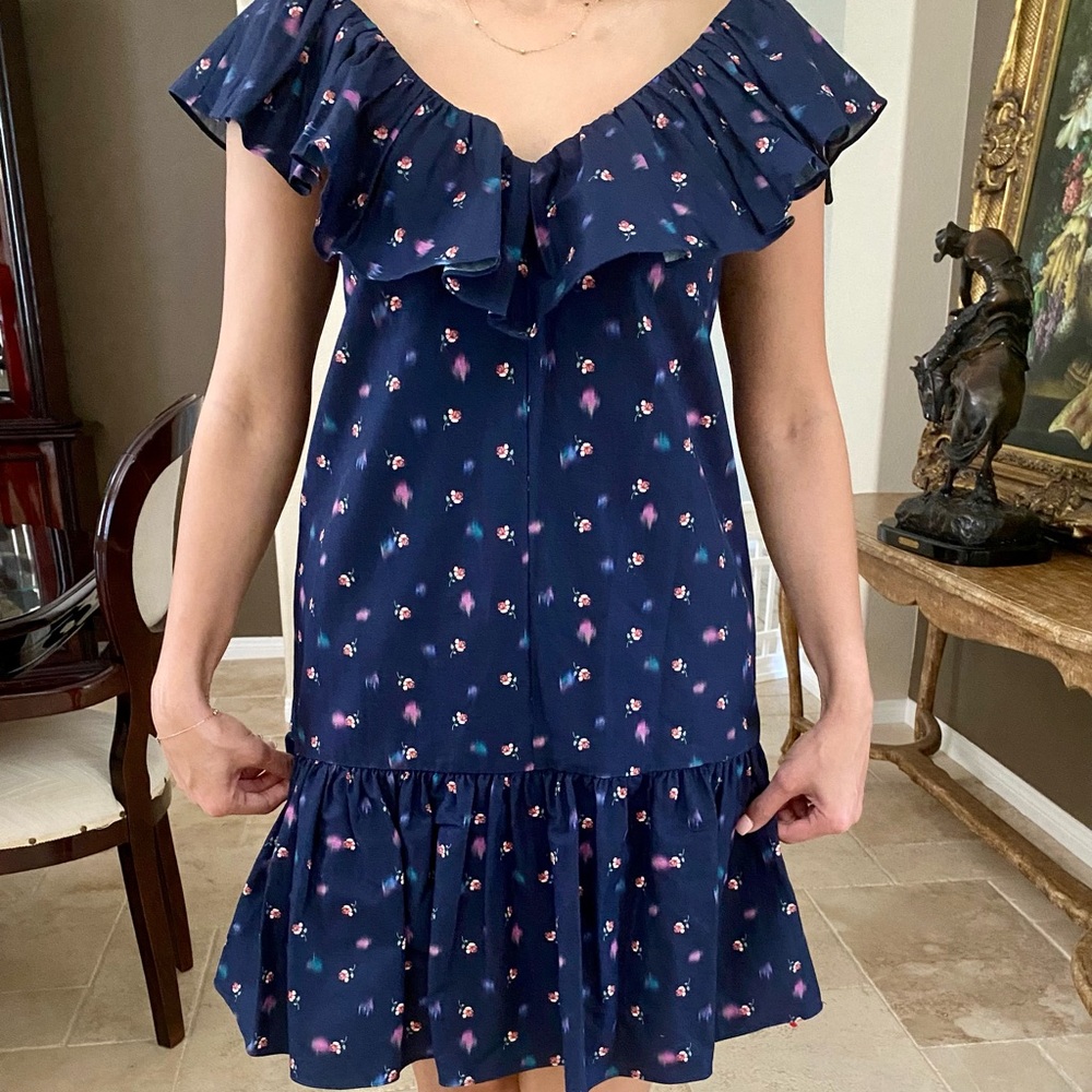 Brand new with tag perfect for spring and summer